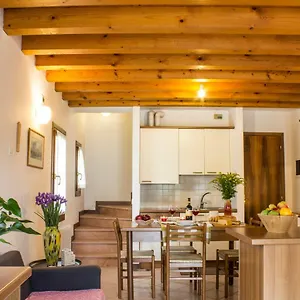 Casetta Carmine Apartment