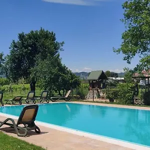  Séjour à la ferme L'albara - Wines, Pool &